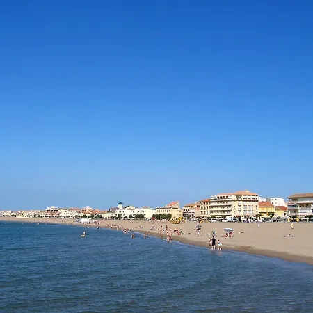 The Main Attraction * Marseillan (Herault)